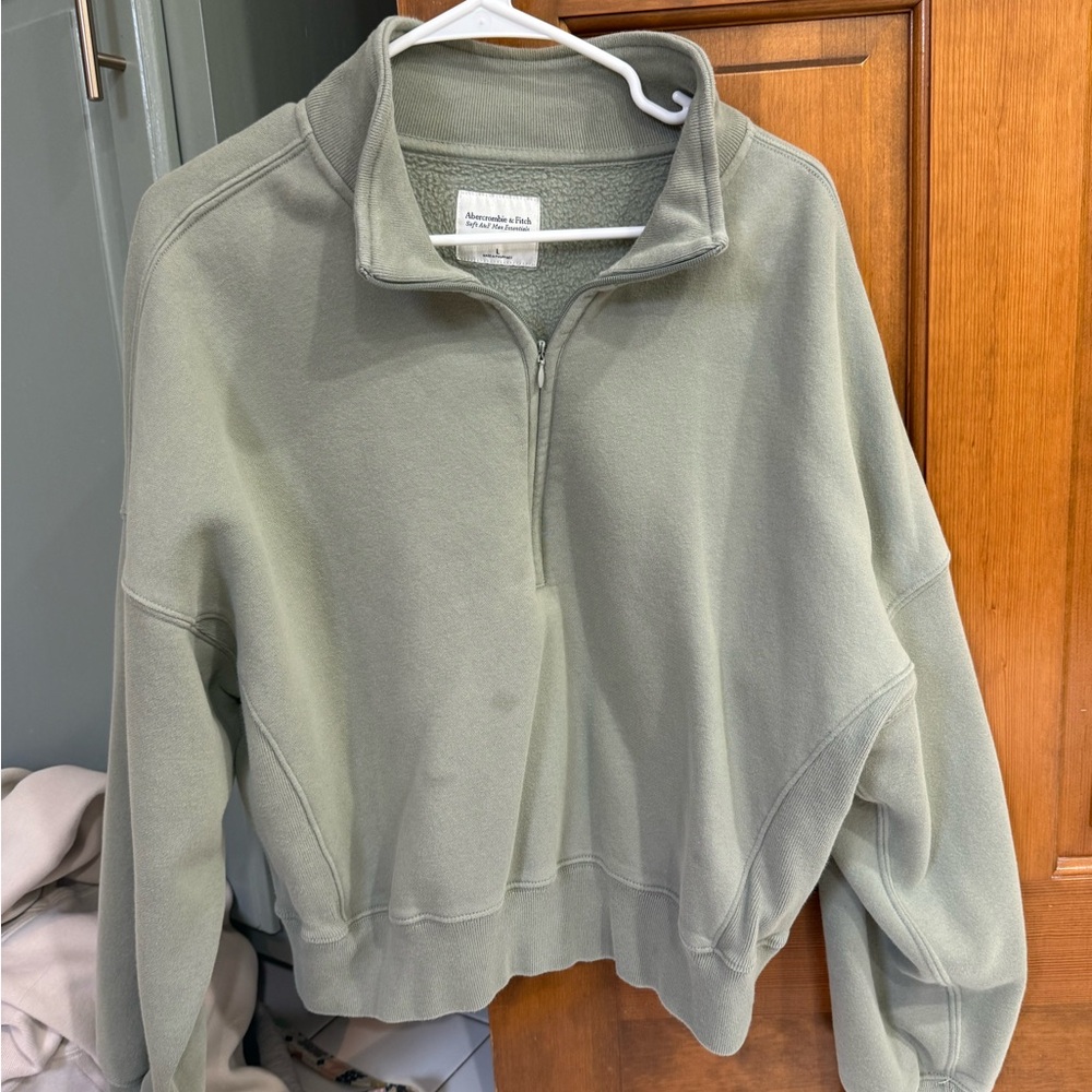 Abercrombie & Fitch Soft Green Fleece